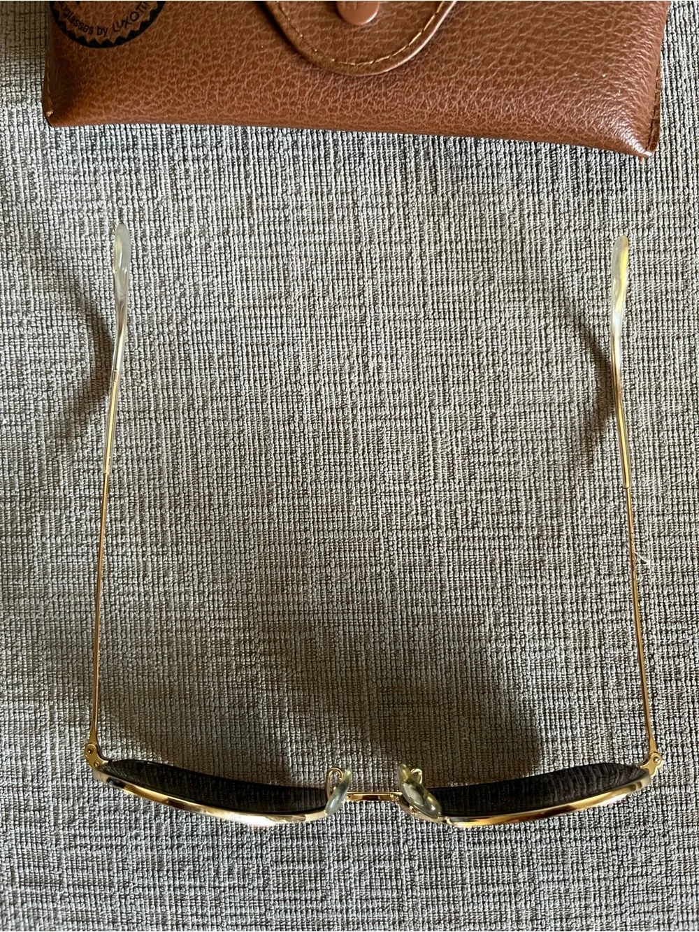 Ray-Ban Gold Aviator Sunglasses with Dark Green Lenses
